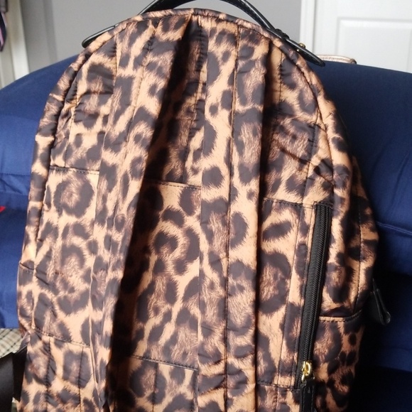 Michael Kors bagpack - Picture 3 of 7